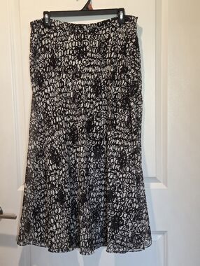 Vince Camuto Black and White Abstract A-Line Skirt